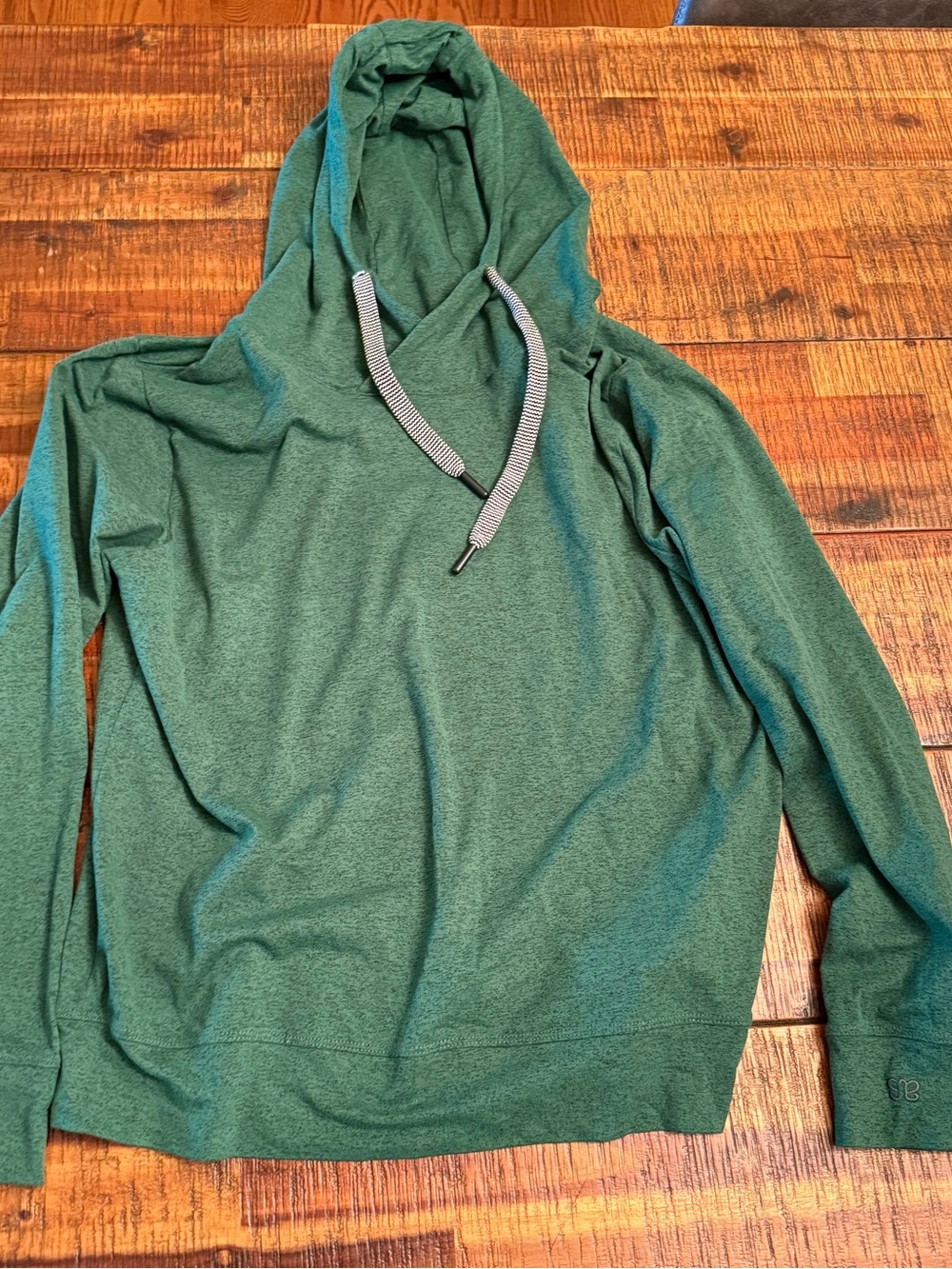 Albion Green Lightweight Travel Hoodie Women’s Small- Pine